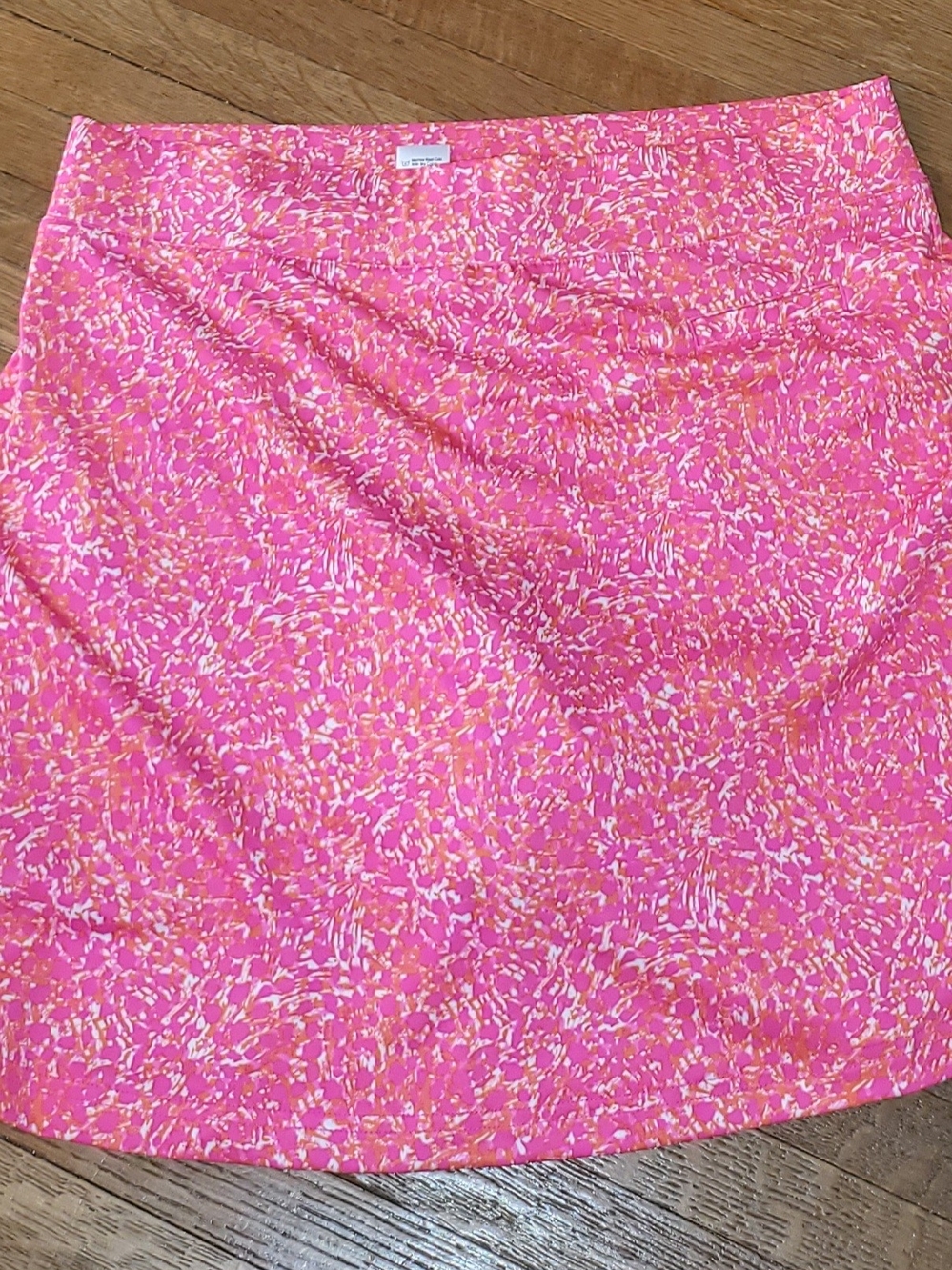 Pebble Beach PGA Hot Pink and Coral Abstract Print Skort